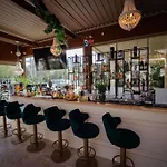 호텔 Almar Luxury 4*
