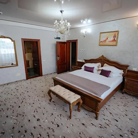 Almar Luxury 4*